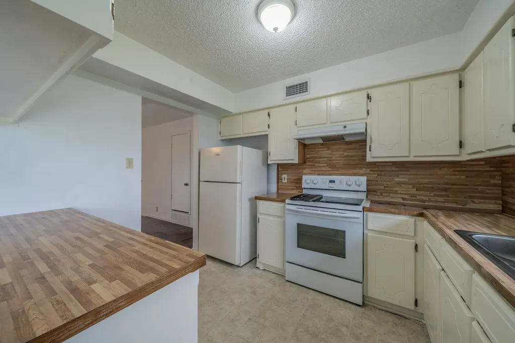 516 Venice Drive Italy TX 76651