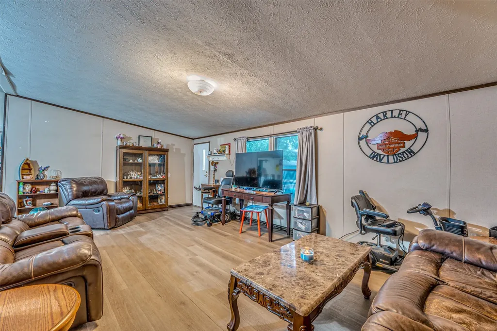 1478 Shawnee Circle Hawk Cove TX 75474