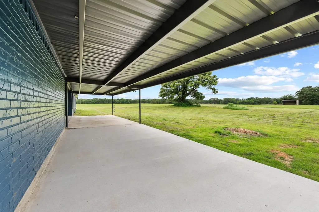 1250 County Road 2280 Telephone TX 75488