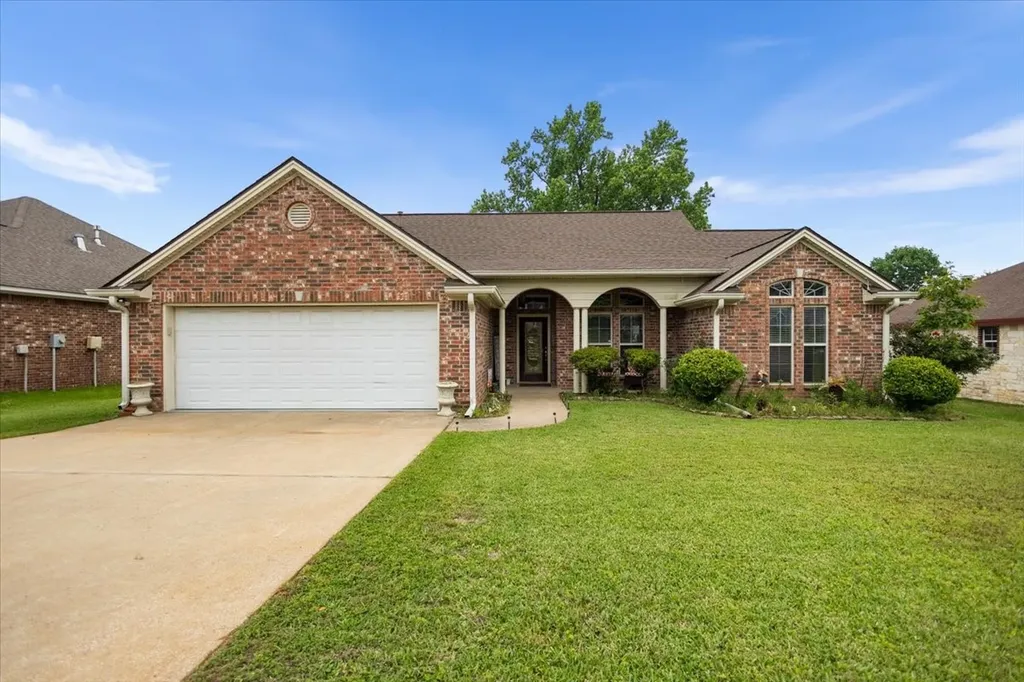 220 Sandstone Lane Nacogdoches TX 75965