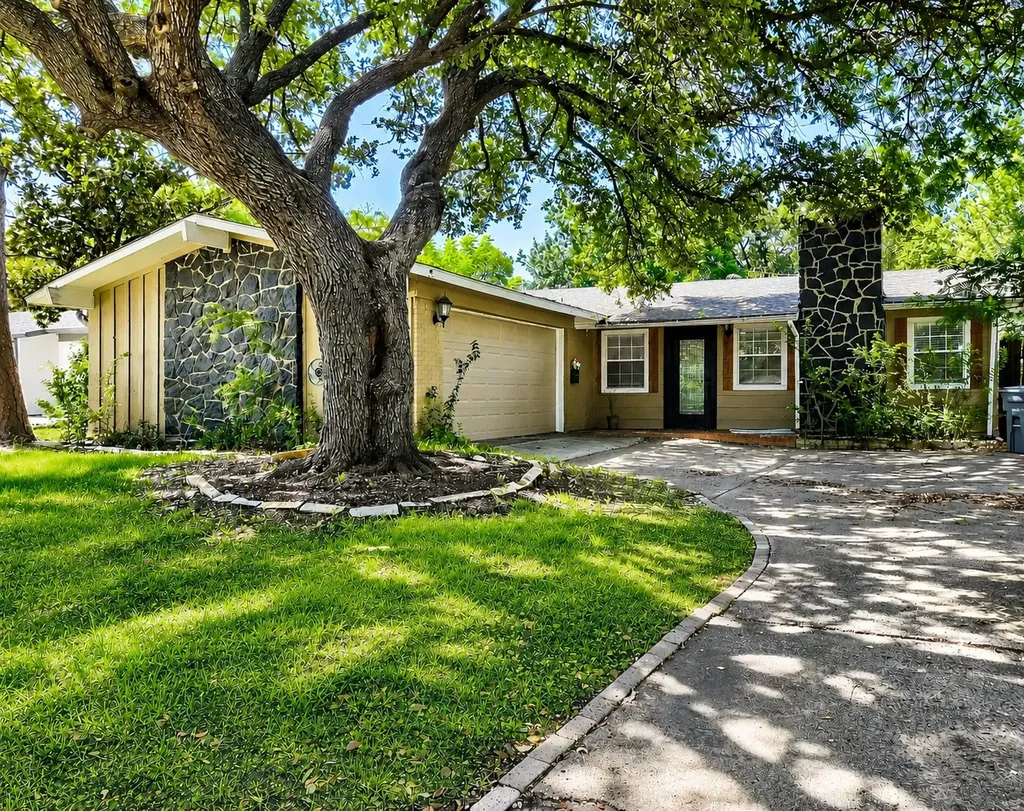 3250 Saint Croix Drive Dallas TX 75229