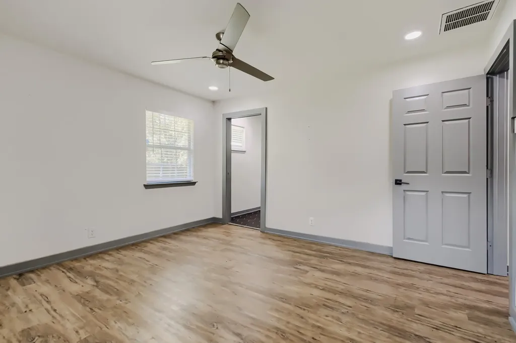 3250 Saint Croix Drive Dallas TX 75229