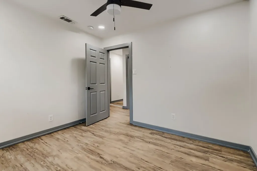 3250 Saint Croix Drive Dallas TX 75229