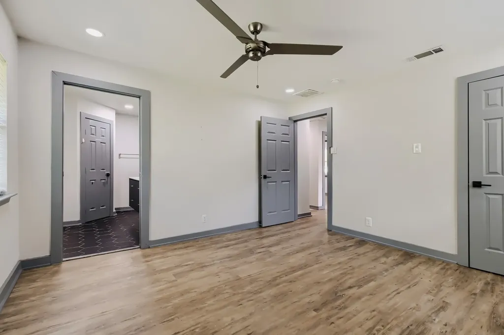 3250 Saint Croix Drive Dallas TX 75229