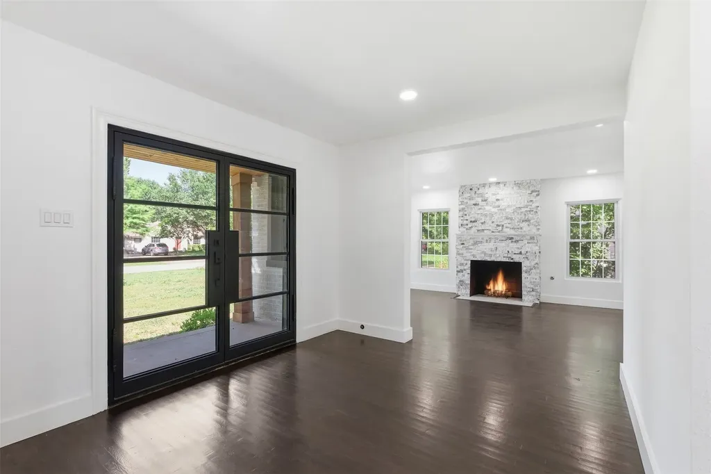 1407 Tranquilla Drive Dallas TX 75218