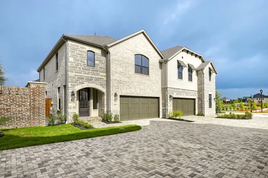 3237 Vaquero Lane Celina TX 75009
