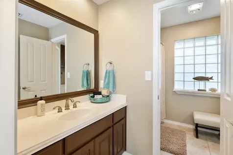 301 Northshore Trinidad TX 75163