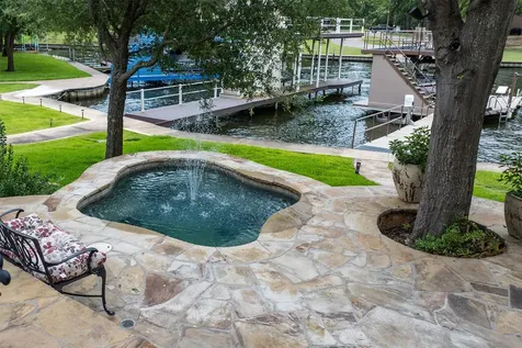 301 Northshore Trinidad TX 75163
