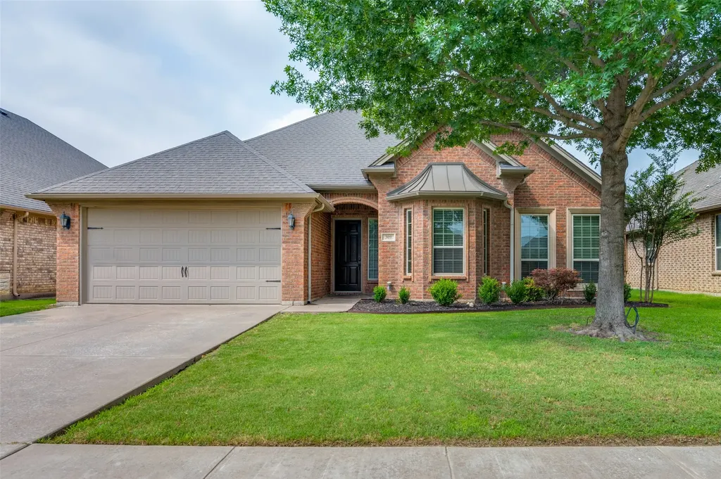 309 Hudson Lane Burleson TX 76028
