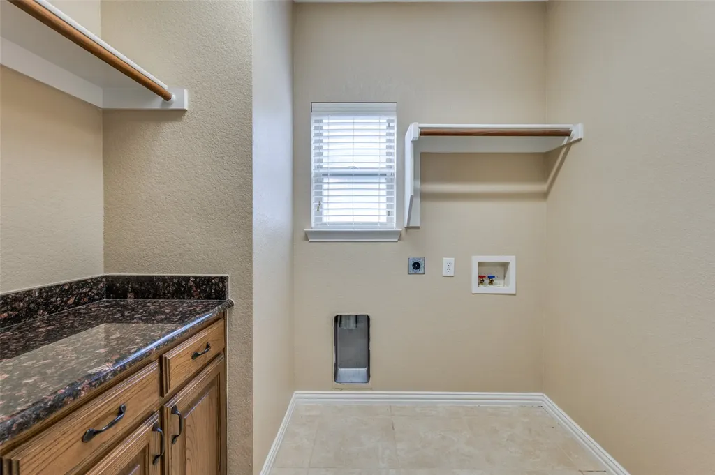 309 Hudson Lane Burleson TX 76028