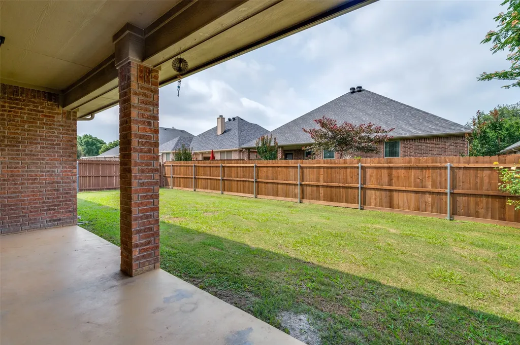309 Hudson Lane Burleson TX 76028