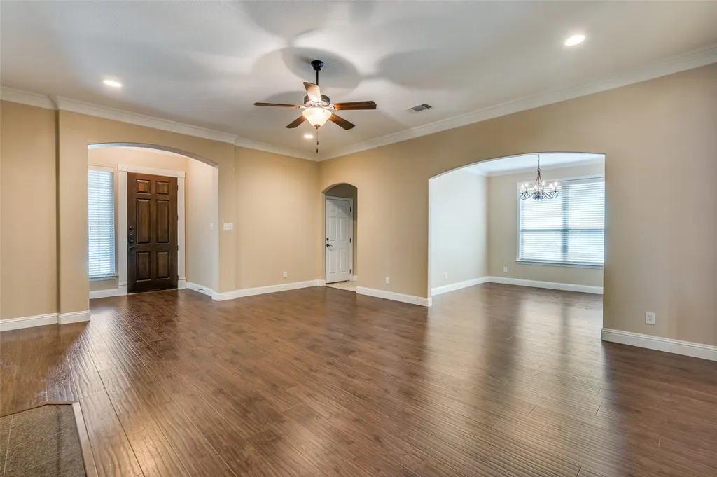 309 Hudson Lane Burleson TX 76028