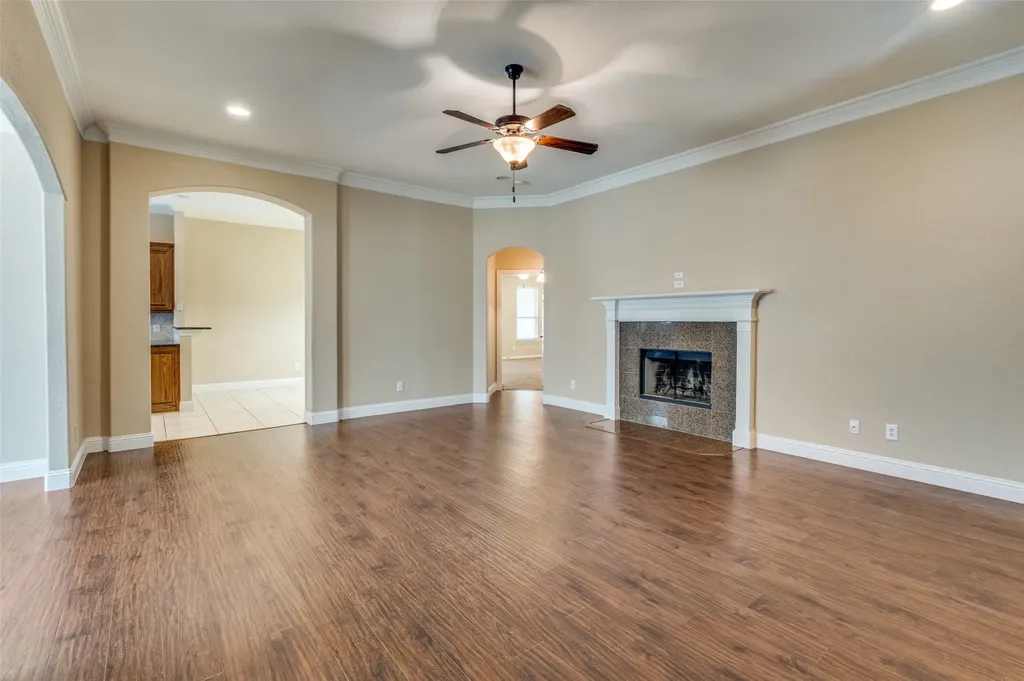 309 Hudson Lane Burleson TX 76028