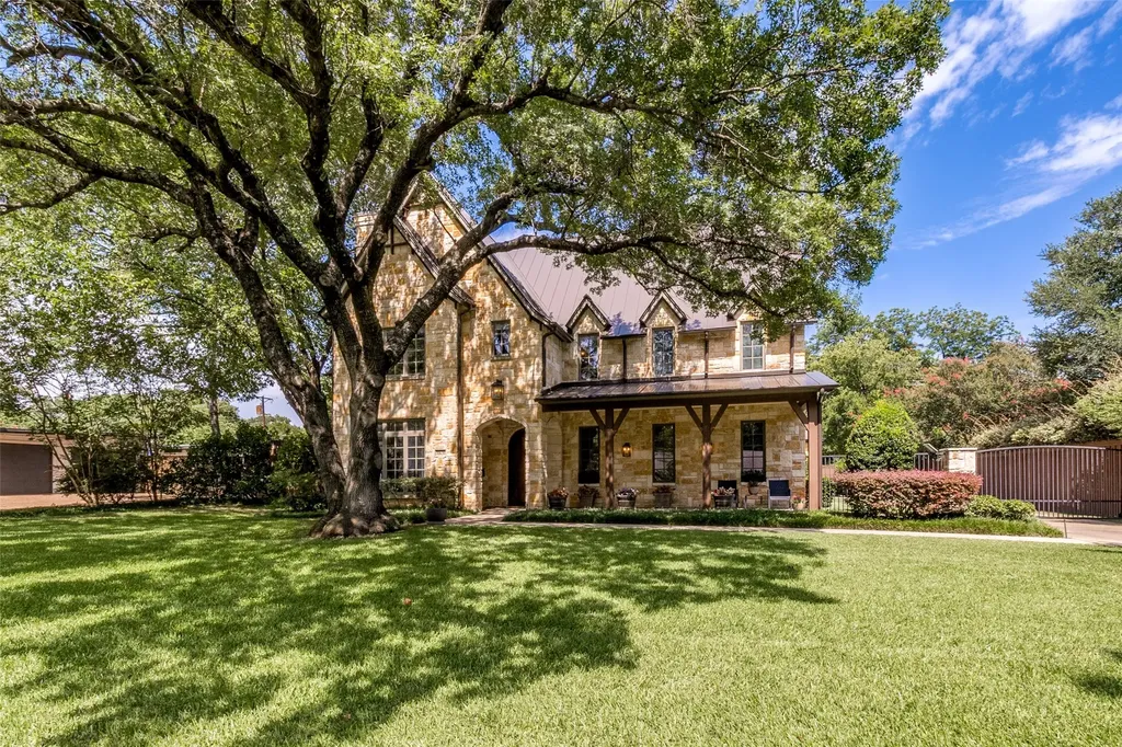 10630 Royal Springs Drive Dallas TX 75229
