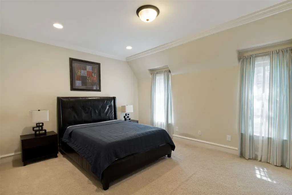 10630 Royal Springs Drive Dallas TX 75229