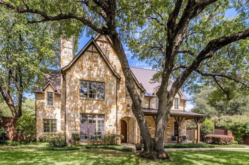 10630 Royal Springs Drive Dallas TX 75229