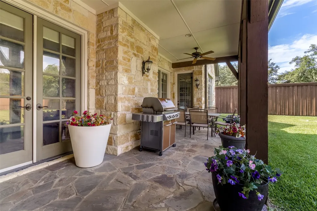 10630 Royal Springs Drive Dallas TX 75229