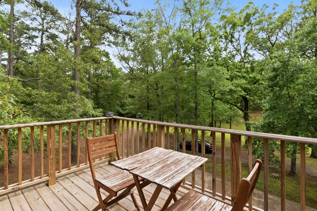 65 Cr 2835 Pittsburg TX 75686
