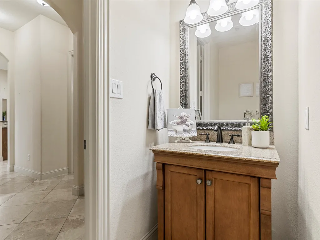 407 W Aurora Vista Trail Aurora TX 76078
