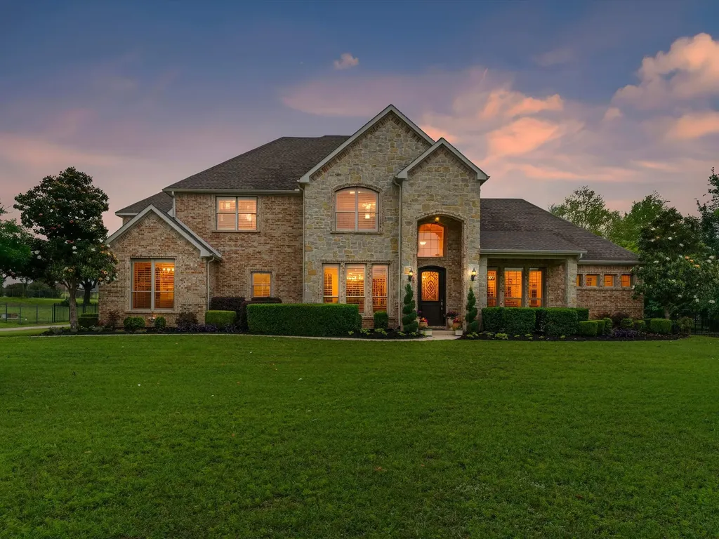 407 W Aurora Vista Trail Aurora TX 76078