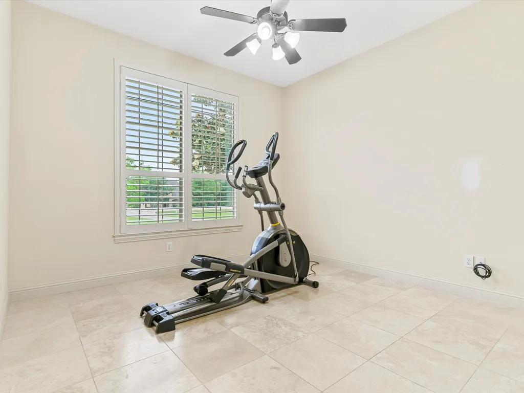 407 W Aurora Vista Trail Aurora TX 76078