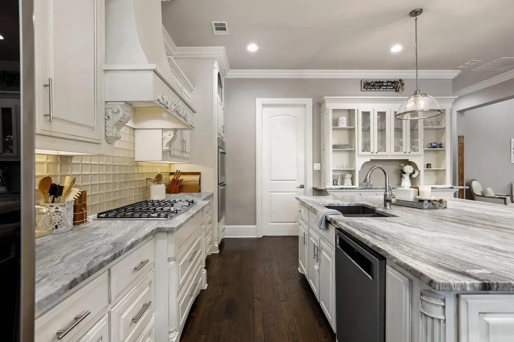 1702 Verdi Lane Sherman TX 75090