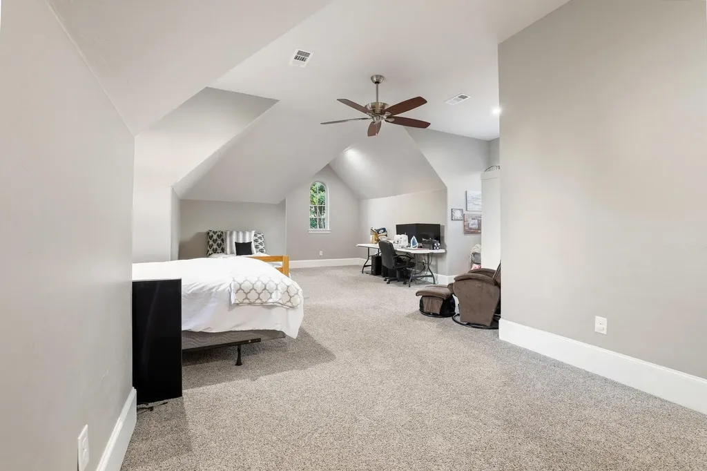 1702 Verdi Lane Sherman TX 75090