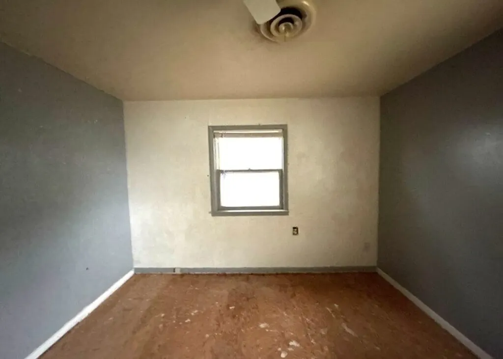2218 Joliet Street Plainview TX 79072