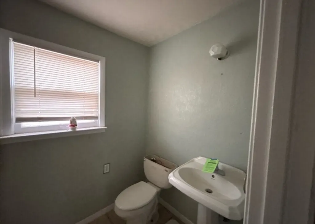 2218 Joliet Street Plainview TX 79072