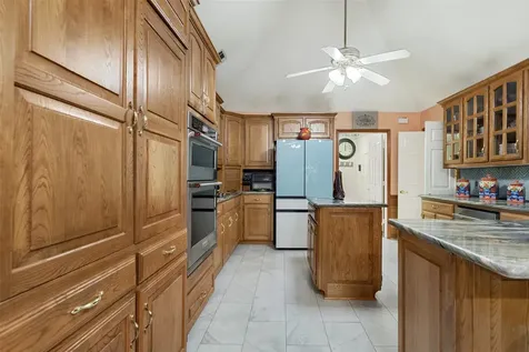 1644 Pineview Lane Hideaway TX 75771