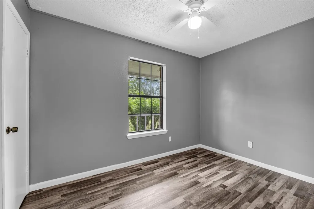 339 S Pleasant Hill Road Axtell TX 76624