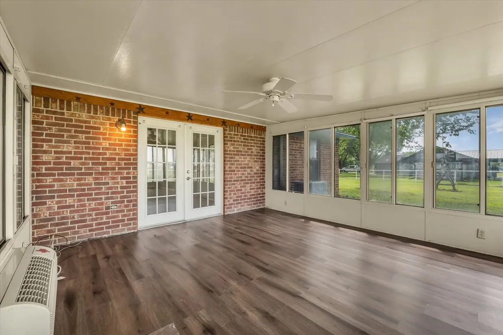 339 S Pleasant Hill Road Axtell TX 76624