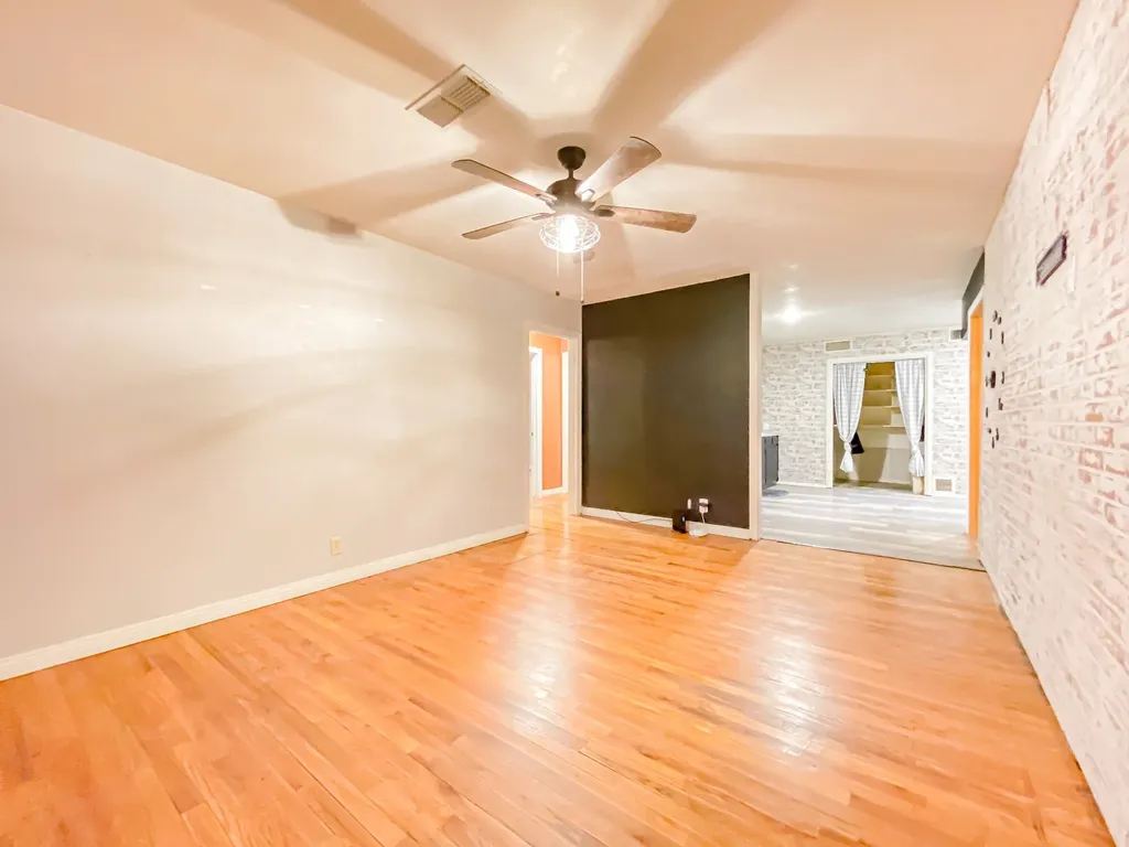 211 Paloma Street Winters TX 79567