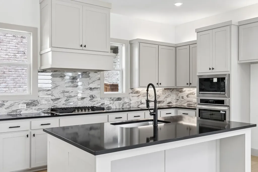 1233 Beebalm Mews Celina TX 75009