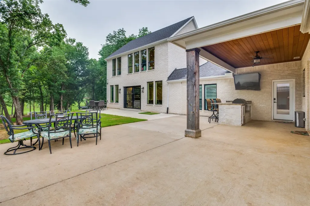 586 Rustic Oaks Road Combine TX 75159