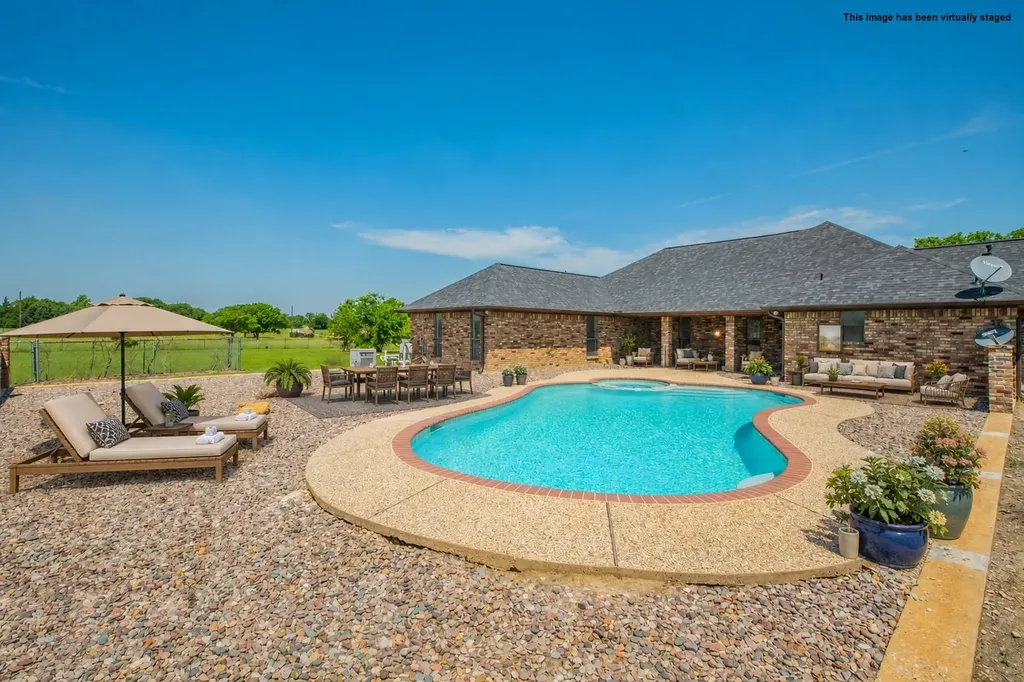 241 Highridge Drive New Hope TX 75071
