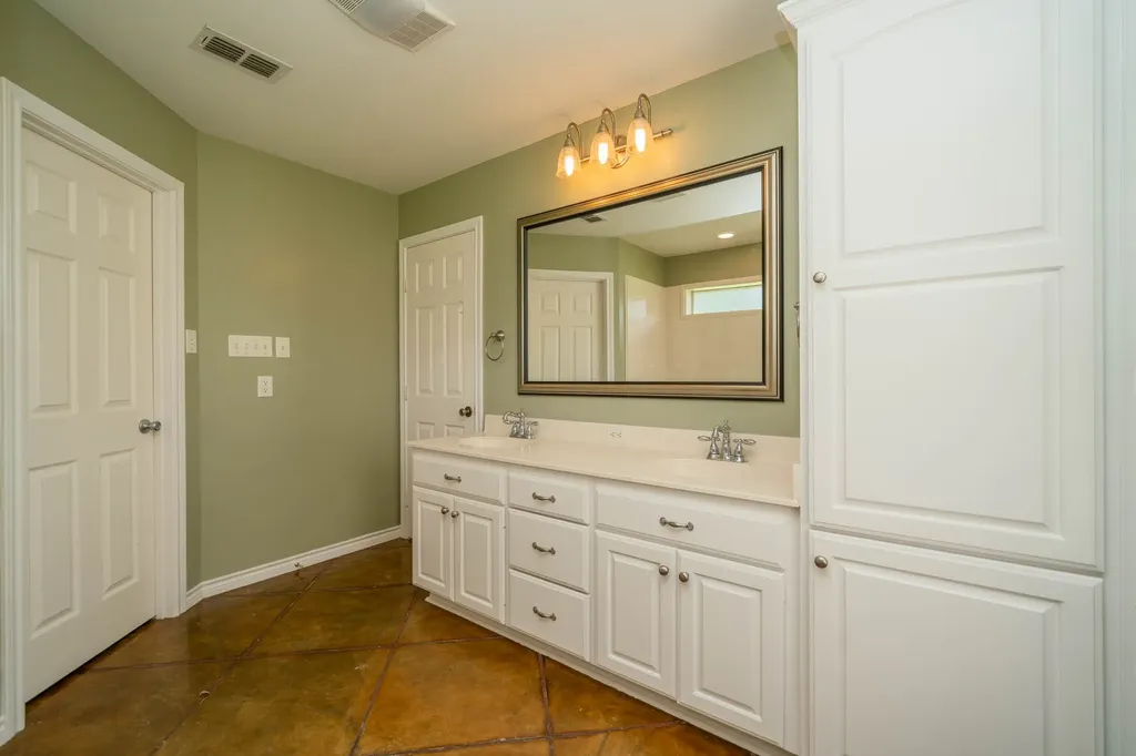 3460 Hawk Road Diana TX 75640