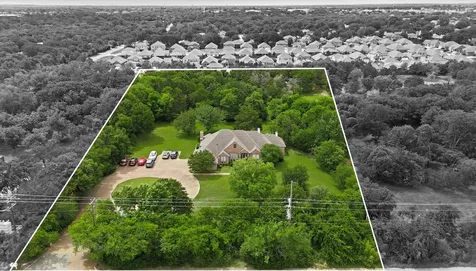 102 Dobbs Road Lake Dallas TX 76208