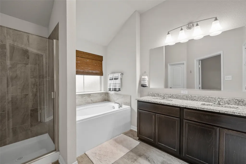 1216 Merganser Way Waco TX 76706