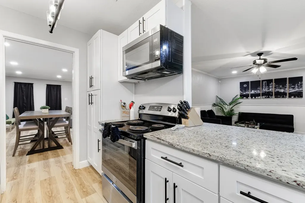 12814 Pandora Drive Dallas TX 75238