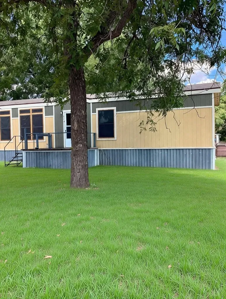 316 N Avenue A Cross Plains TX 76443