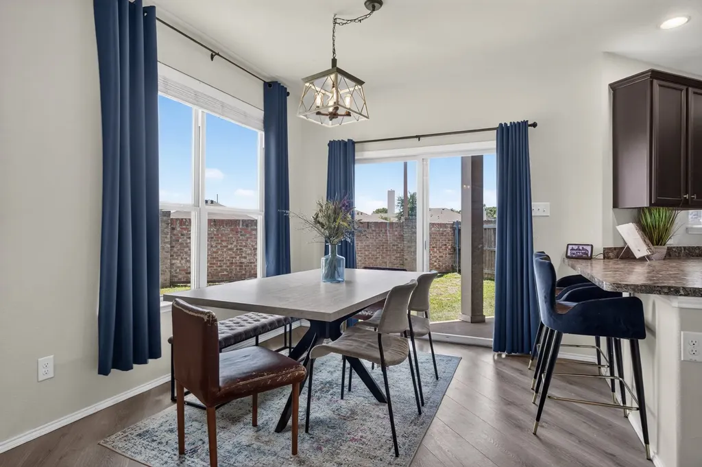 5216 Pebble Beach Trail Denton TX 76208