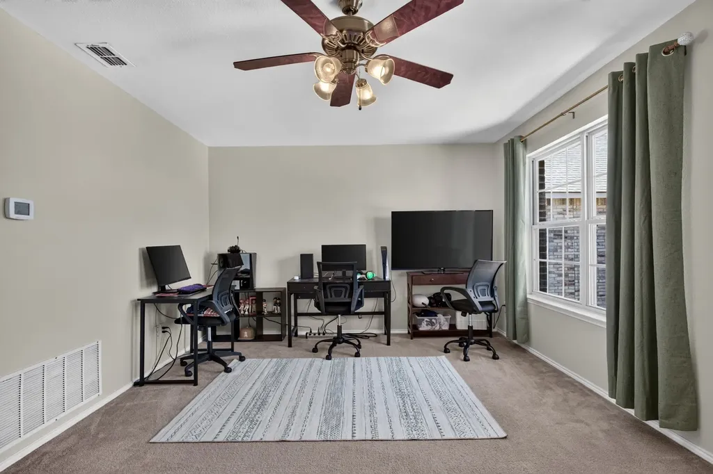 5216 Pebble Beach Trail Denton TX 76208