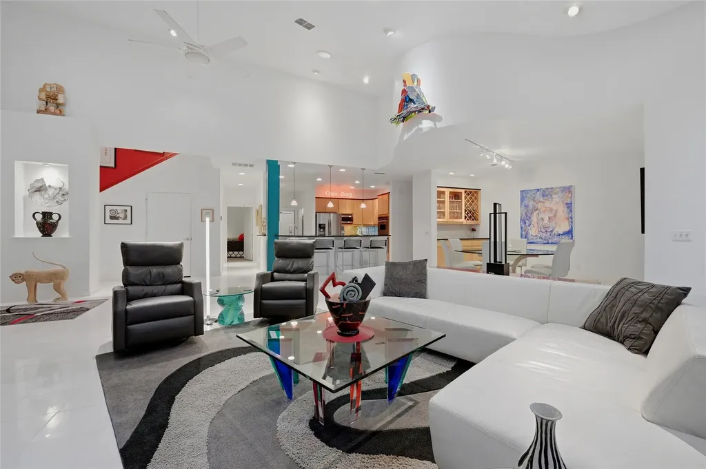 316 Comanche Drive Lake Kiowa TX 76240