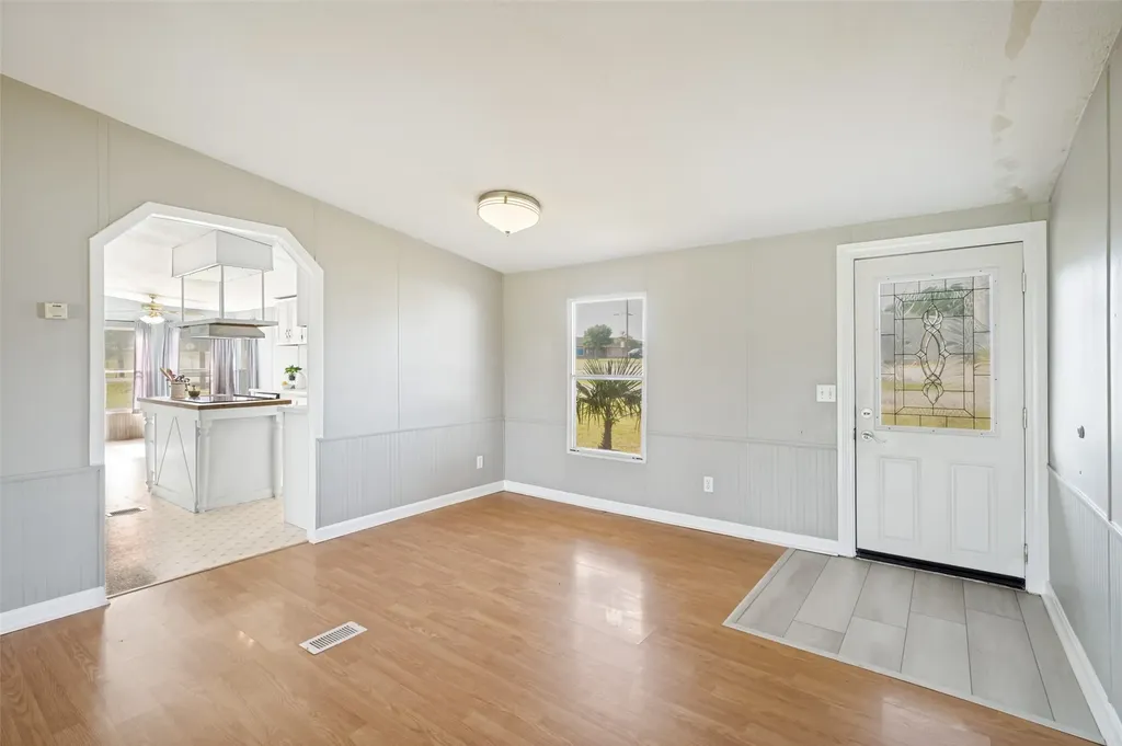 4524 Elementary Drive Southmayd TX 76268