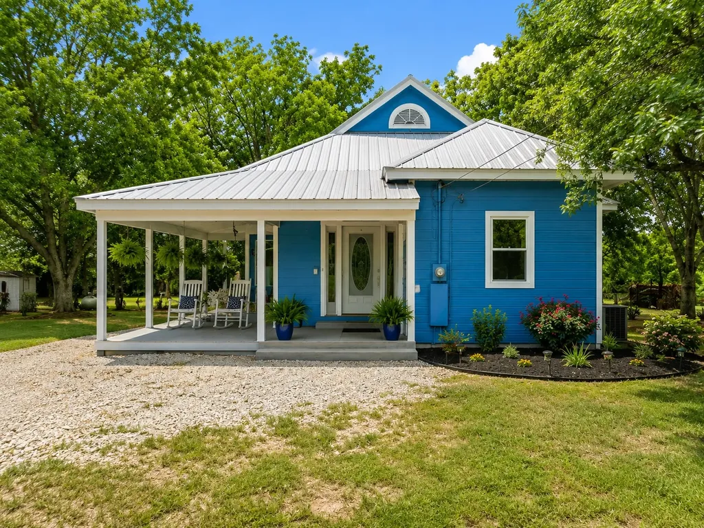 479 County Road 27450 Honey Grove TX 75477