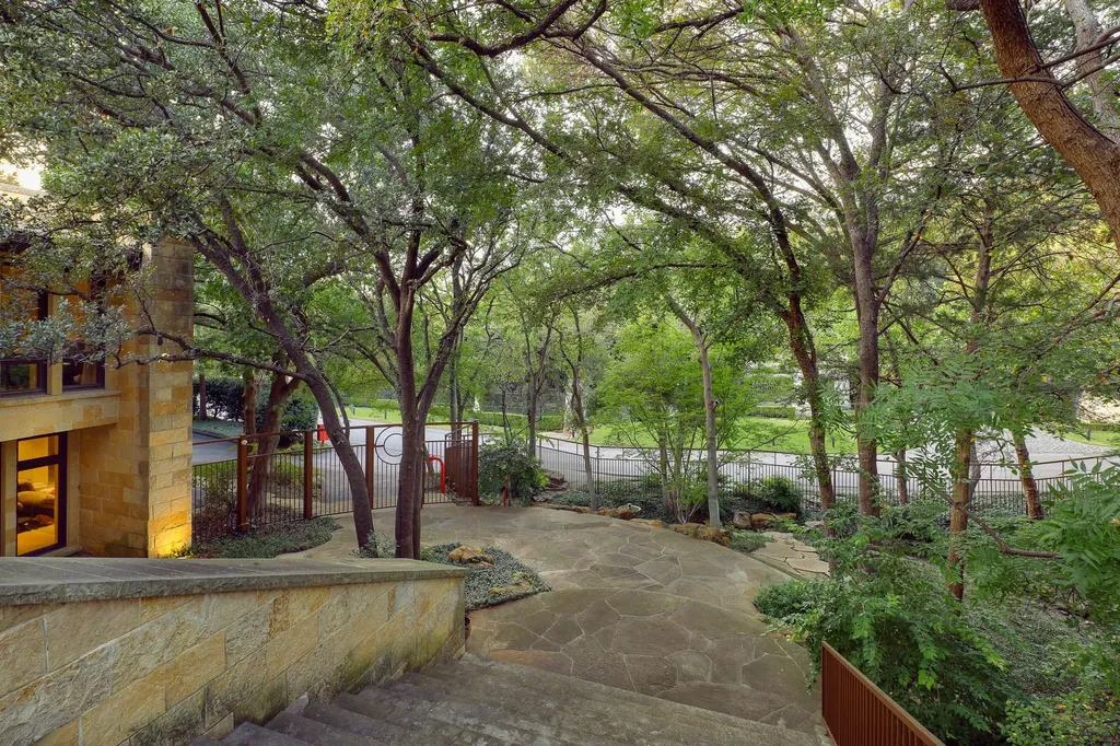 5110 Park Lane Dallas TX 75220