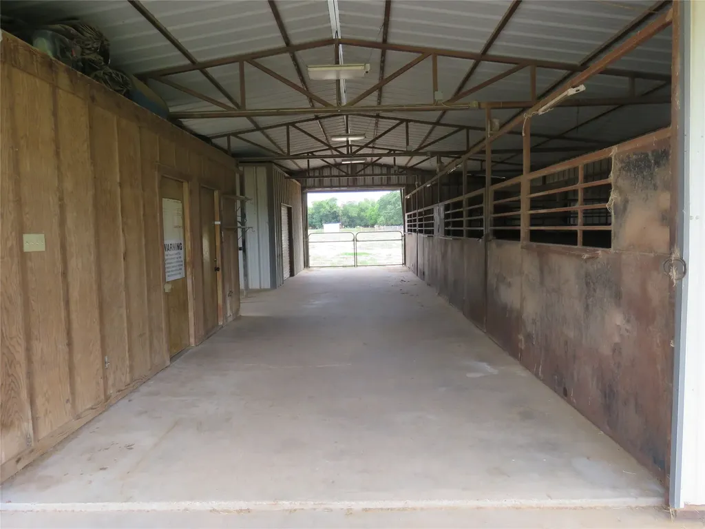 1815 Newport Road Weatherford TX 76086