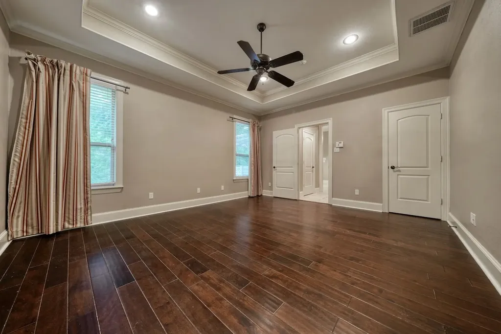 205 Heritage Court Lindale TX 75771