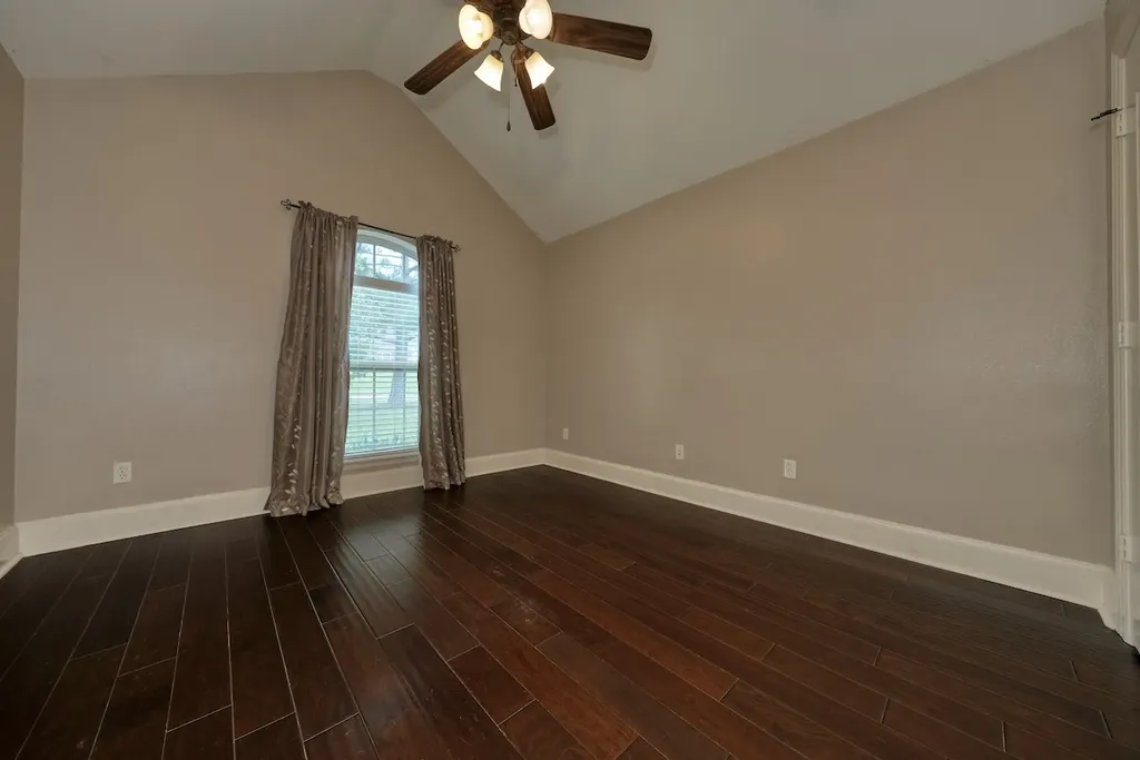 205 Heritage Court Lindale TX 75771